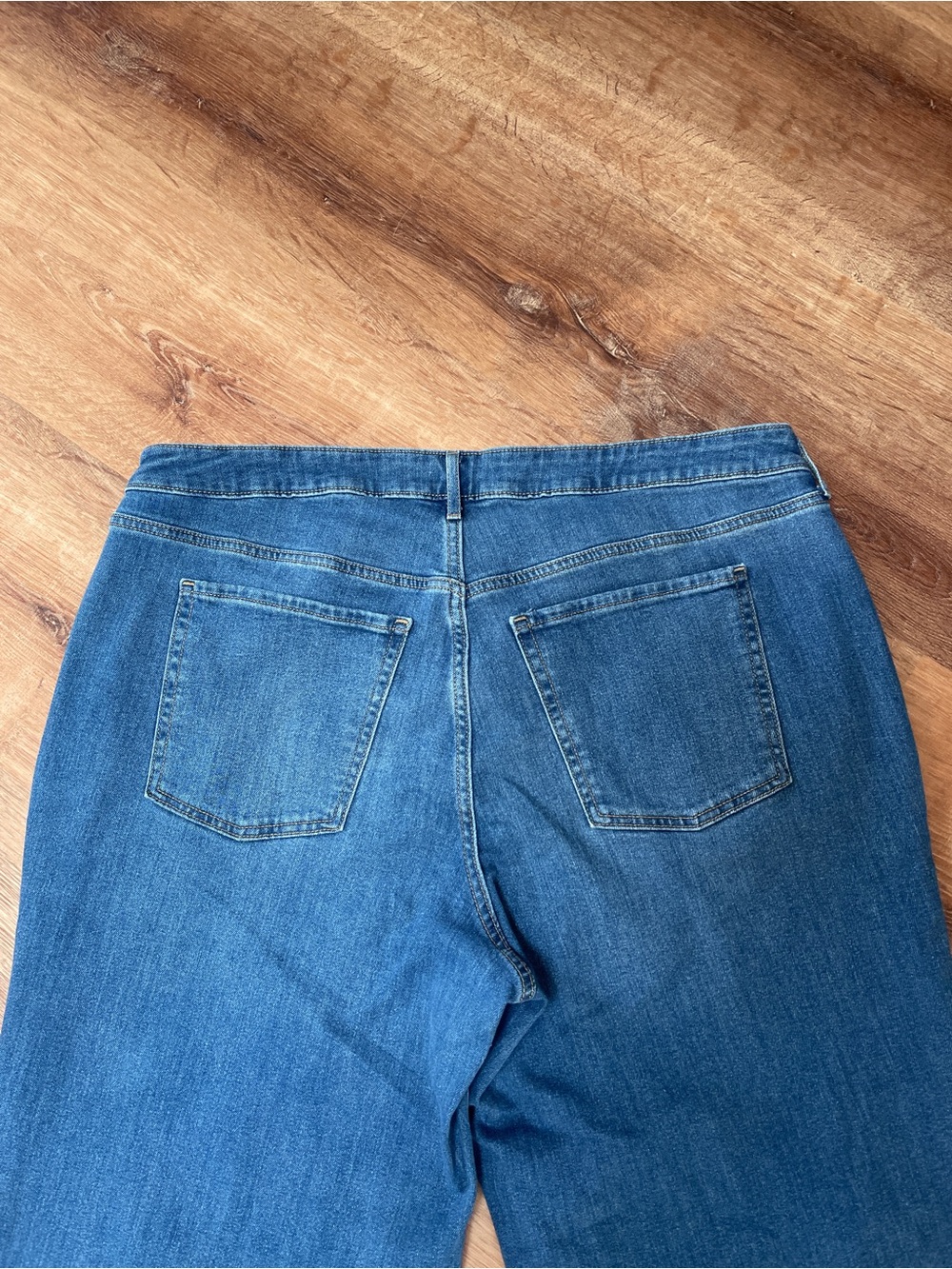 Old Navy Womens High Rise Wide Leg Jeans Blue Size 20 Wow Stretchy - Picture 3 of 7